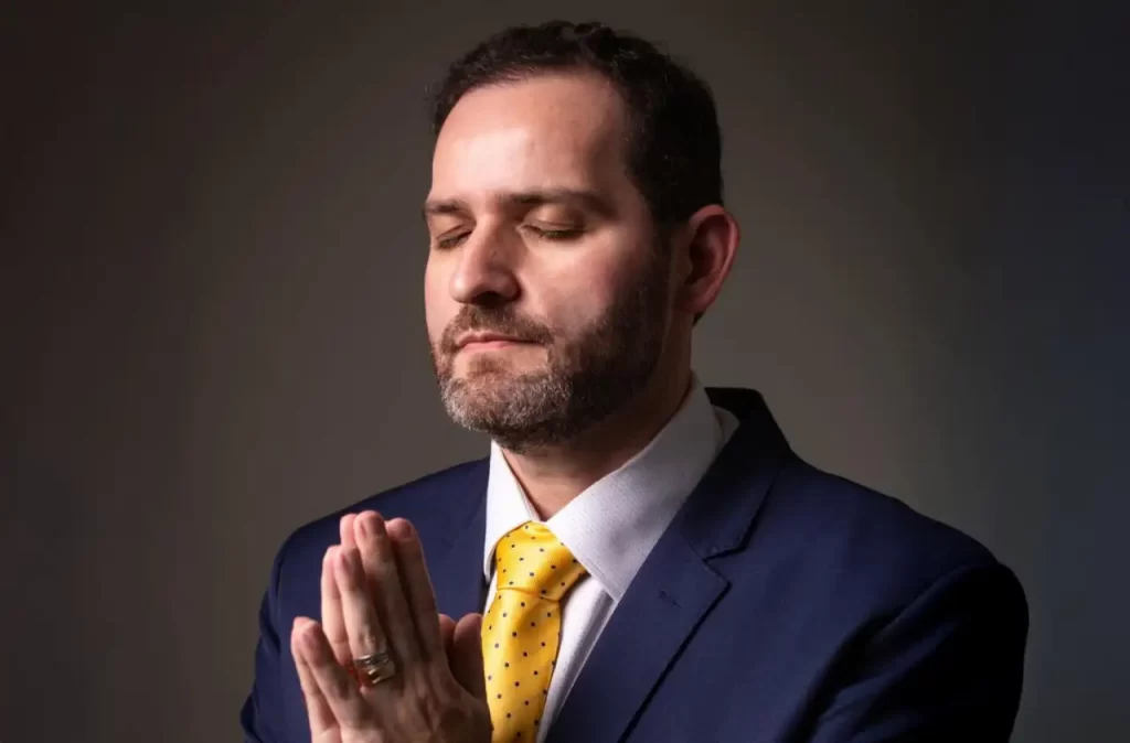 Pastor Galdino Junior lança desafio de ler a Bíblia inteira em 365 dias no YouTube