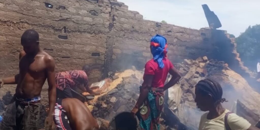 Bebês foram queimados em ataque islâmico que matou 200 cristãos na Nigéria