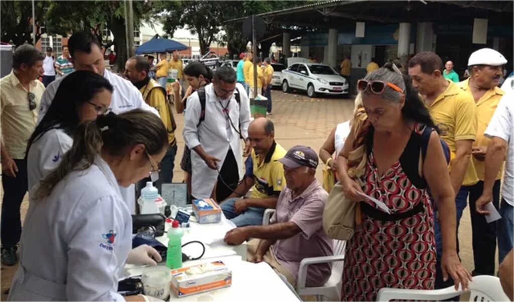 religiosos promovem ação social no domingo