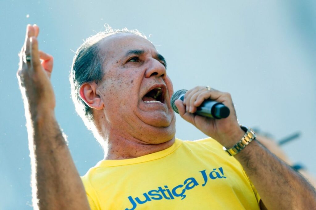 Líderes evangélicos assinam manifestos em defesa de Malafaia