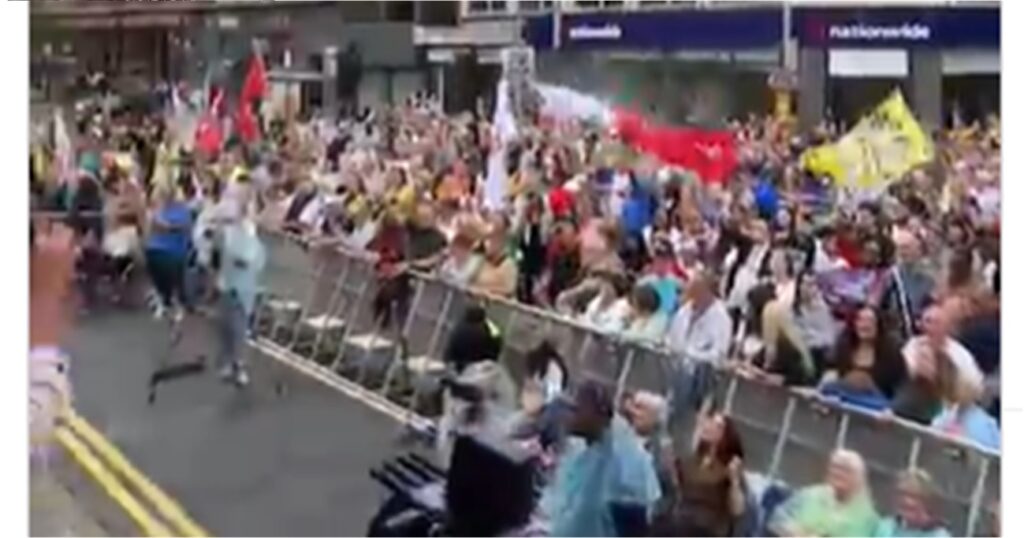 Marcha para Jesus mobiliza milhares de cristãos e vídeo impacta