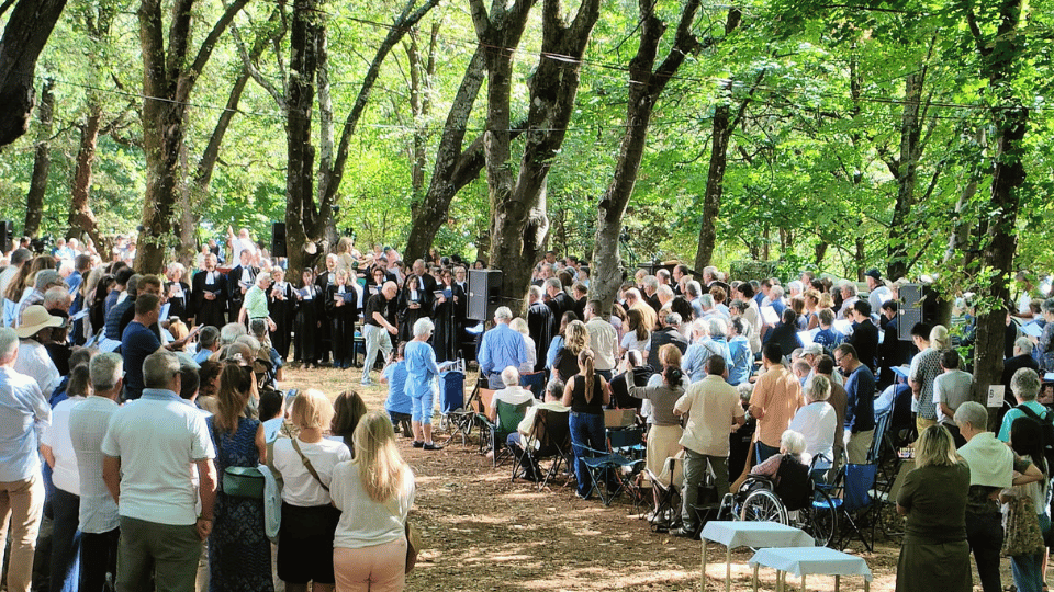 1.000 cristãos se reúnem para manter viva luta histórica por liberdade religiosa na França