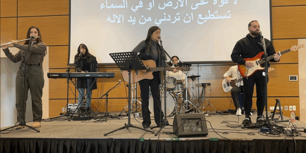 Evangélicos árabes em Israel relatam crescimento entre os jovens: ‘Igreja do futuro’