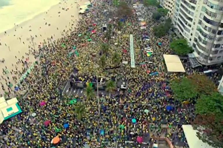 Manifestações em múltiplas capitais lotaram às ruas por anistia